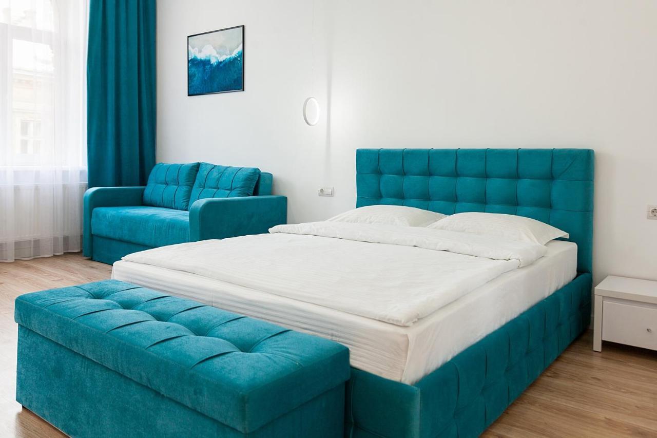 Leogrand Three Bedrooms Vip Apartments On Kniazia Romana 12 Lemberg Exterior foto